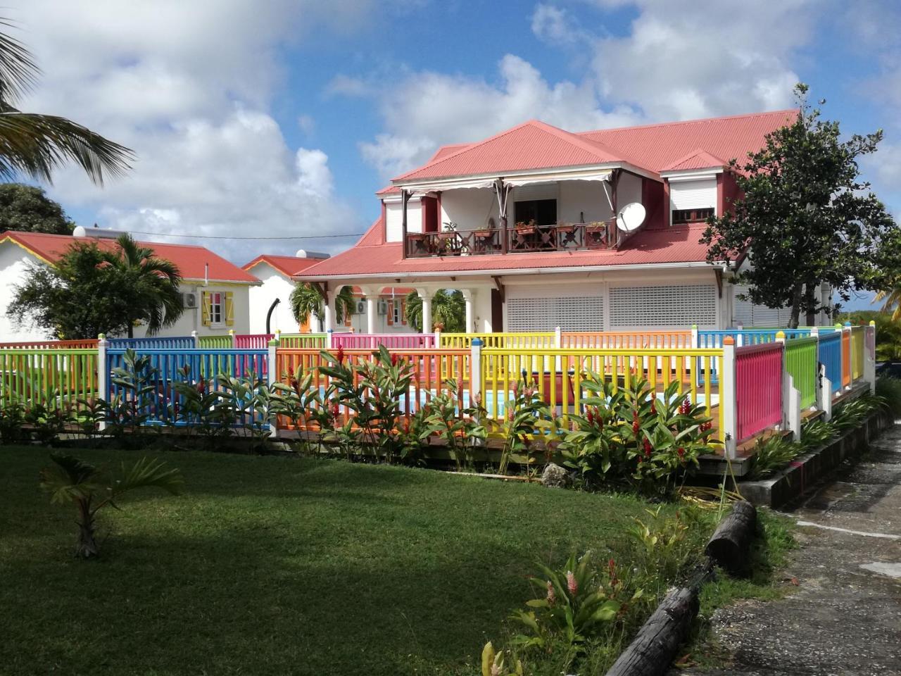 Отель Au Jardin De Beausejour Capesterre Экстерьер фото